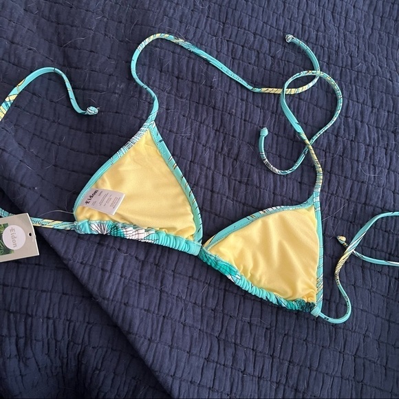 NWT Tropical Bikini Top - Picture 3 of 5